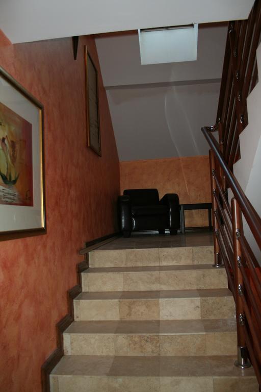 Hotel Tenishouse Marki  Dış mekan fotoğraf