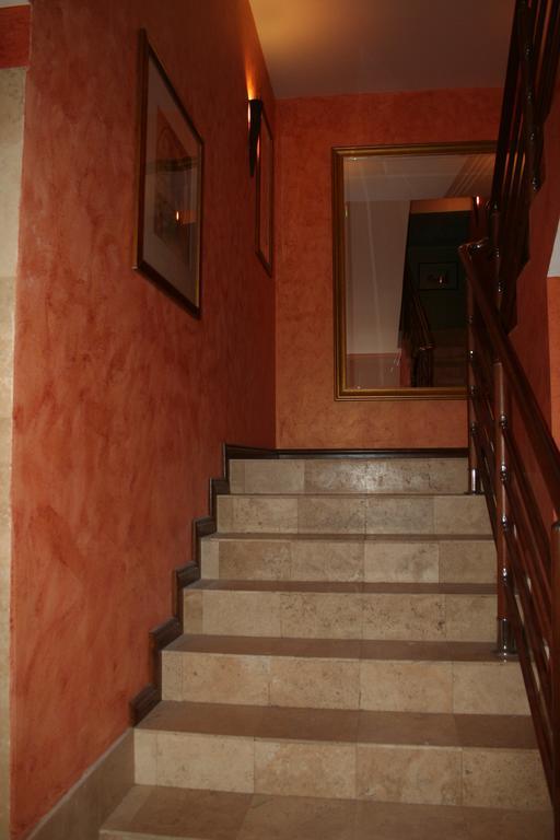 Hotel Tenishouse Marki  Dış mekan fotoğraf