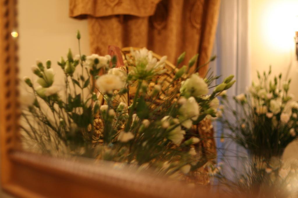 Hotel Tenishouse Marki  Dış mekan fotoğraf