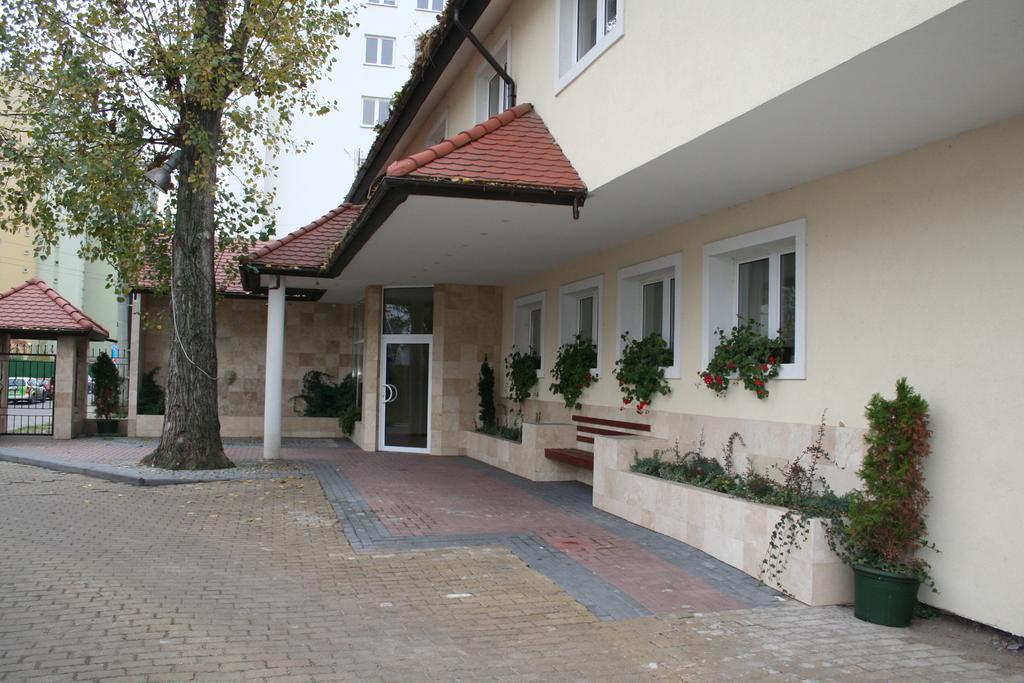 Hotel Tenishouse Marki  Dış mekan fotoğraf