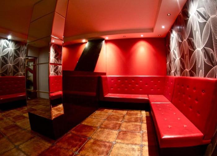 Hotel Tenishouse Marki  Dış mekan fotoğraf